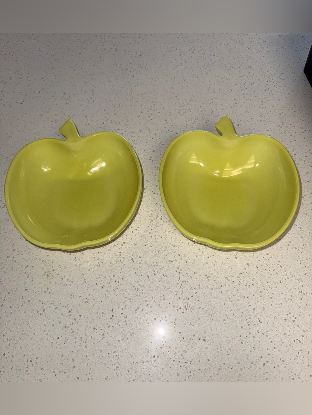 2 Vtg Hazel Atlas Orchard Ware apple shaped bowls in bright yellow Platonite
